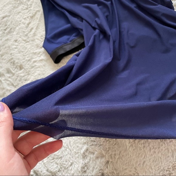 Lululemon fit physique hero blue tank top mesh back workout Athletic size 6 - Picture 11 of 13